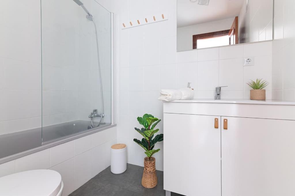 San Roman Apartment With Private Parking Σανταντέρ Εξωτερικό φωτογραφία
