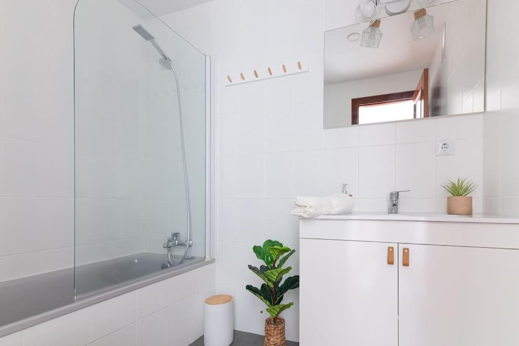 San Roman Apartment With Private Parking Σανταντέρ Εξωτερικό φωτογραφία